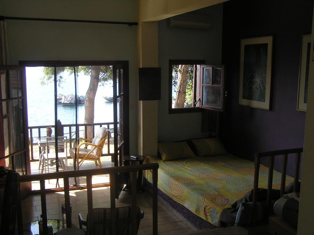 Traditional Guest House Aya Paraskevi Dış mekan fotoğraf